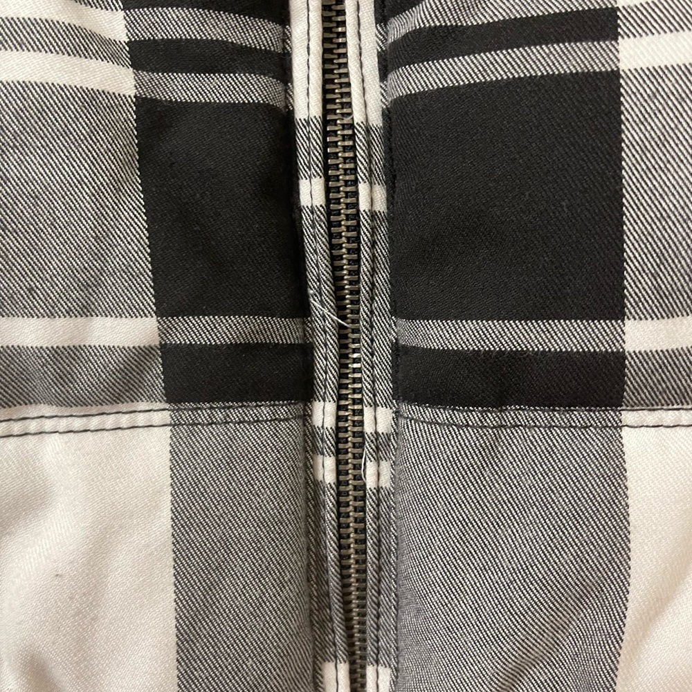 Plaid Puffer Vest - Picture 6 of 15